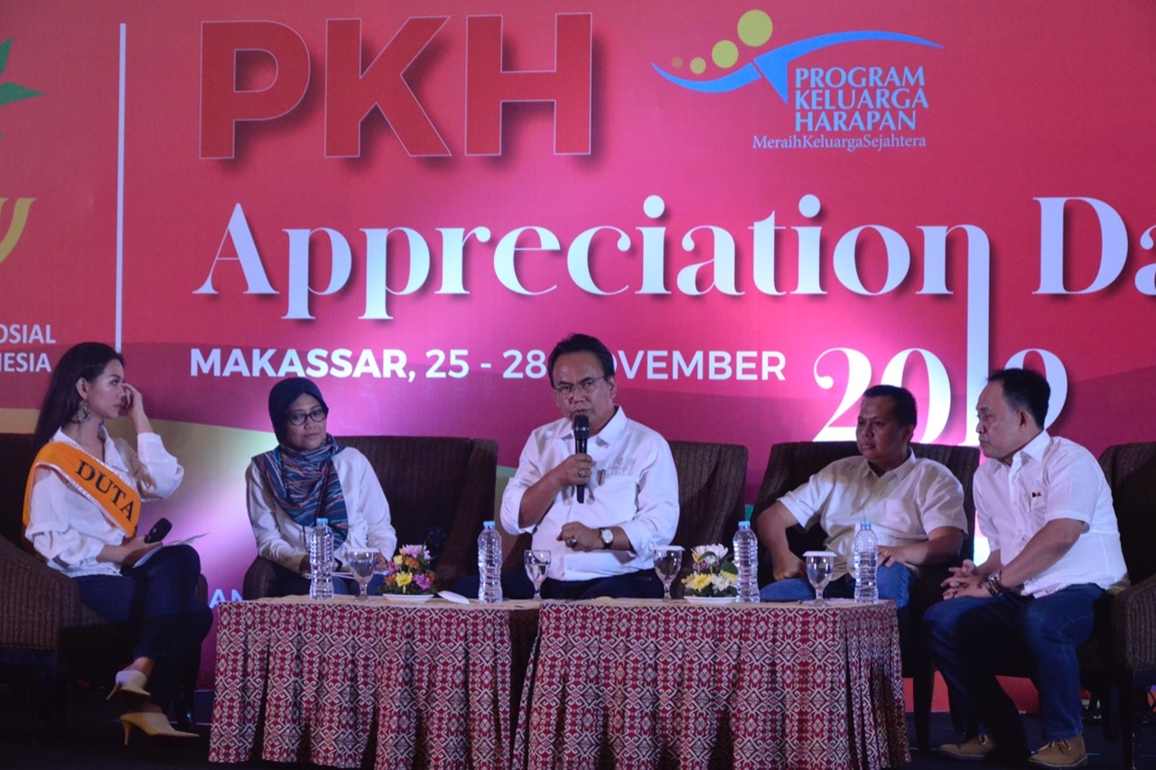 Kemensos Gelar PKH "Appreciation Day" 2019 di Makassar
