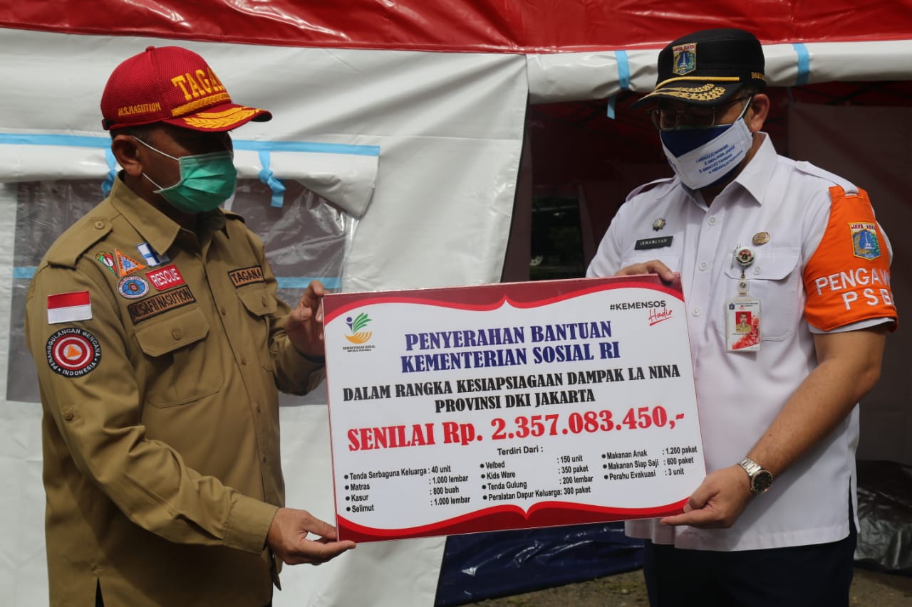 Antisipasi Dampak La Nina, Kemensos Dukung Sarana dan Prasarana Penanggulangan Bencana untuk Provinsi DKI Jakarta